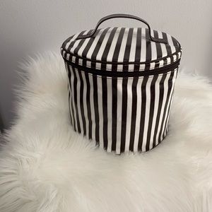 Henri Bendel Cosmetic Train Case